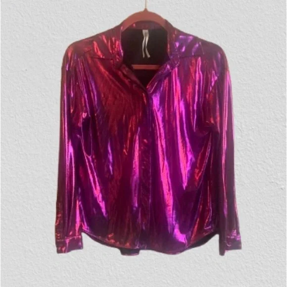Anthropologie “SHINE” metallic magenta button-up top. - Picture 3 of 12